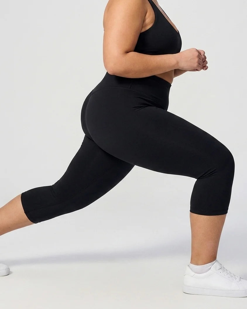 Curvana tummy control capri legging plus size black movement